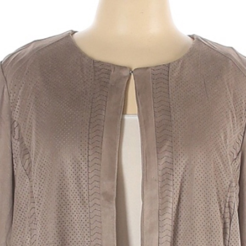 CHICO'S Tan Faux Suede One Eye Hook Closure Jacket Blazer Size 1 - Picture 3 of 4
